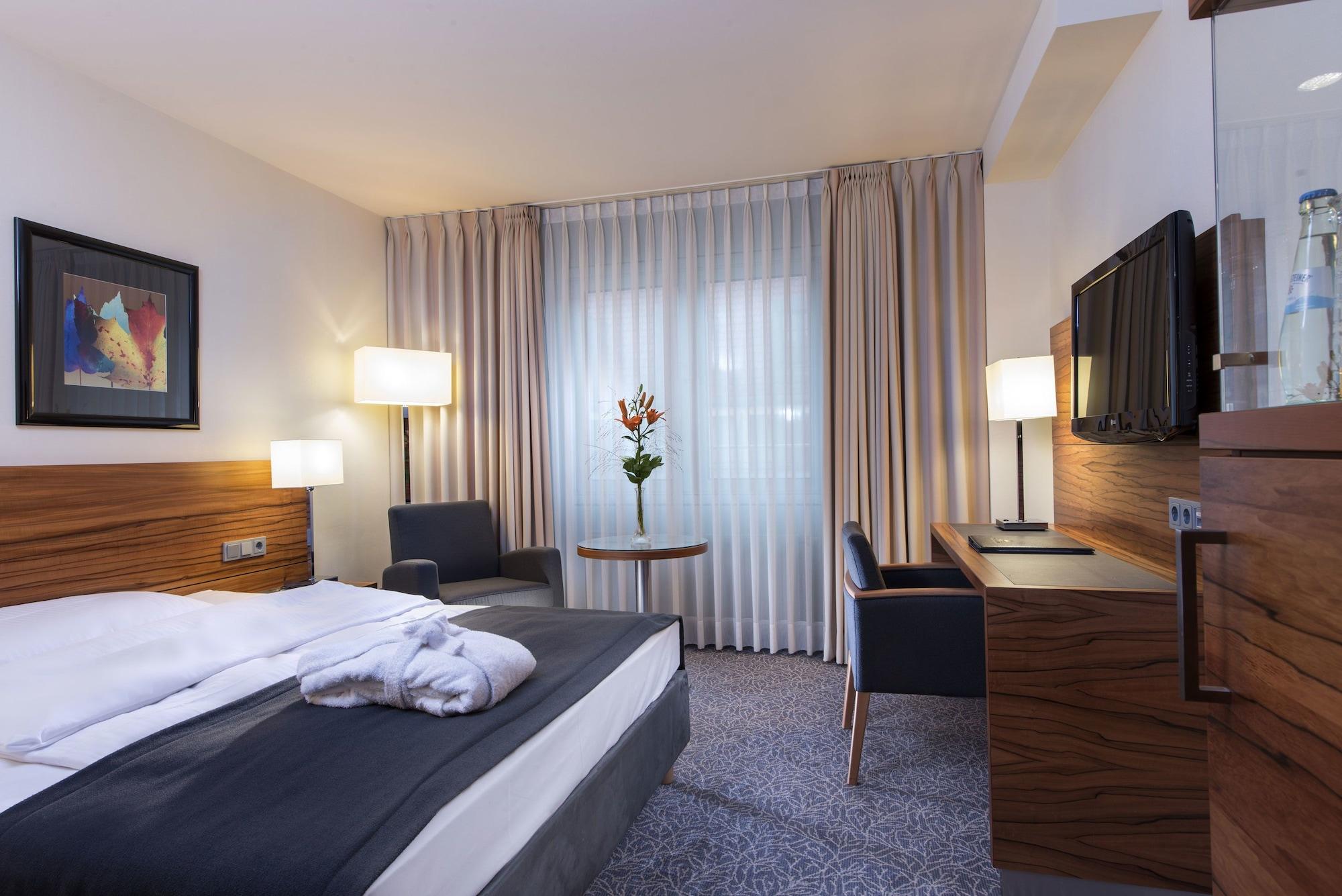 Maritim Hotel 4*